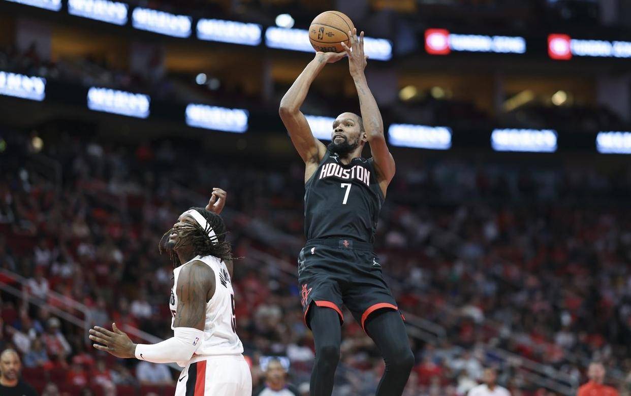 包含清晨NBA常规赛焦点战，新奥尔良鹈鹕门线救险，压力陡增，球探报告显示潜力的词条